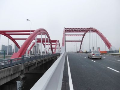 江揚大橋新橋左側(cè)建成通車。姜傳剛 攝